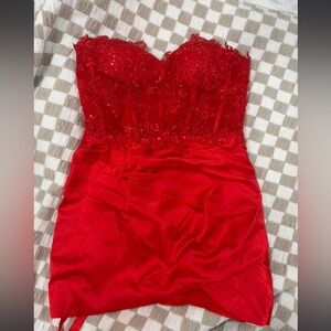 red homecoming dress